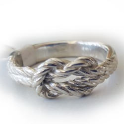 Reef Knot ring